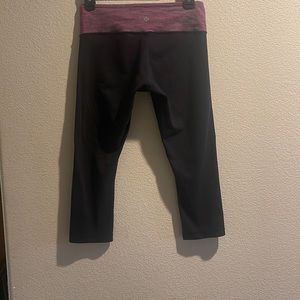 Lululemon mid caf leggings size M